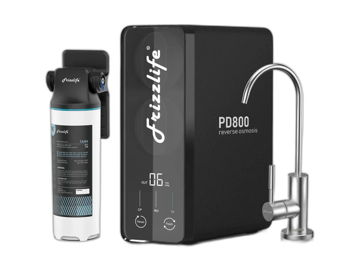 Frizzlife PD800-TAM4 tankless reverse-osmosis system shown alone on a transparent background.
