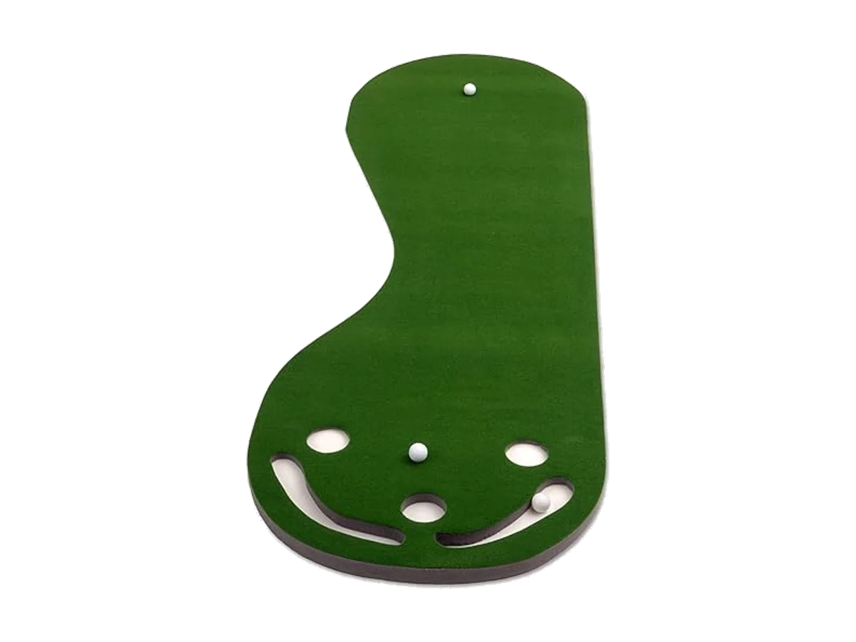 Putt-A-Bout Par Three Putting Green