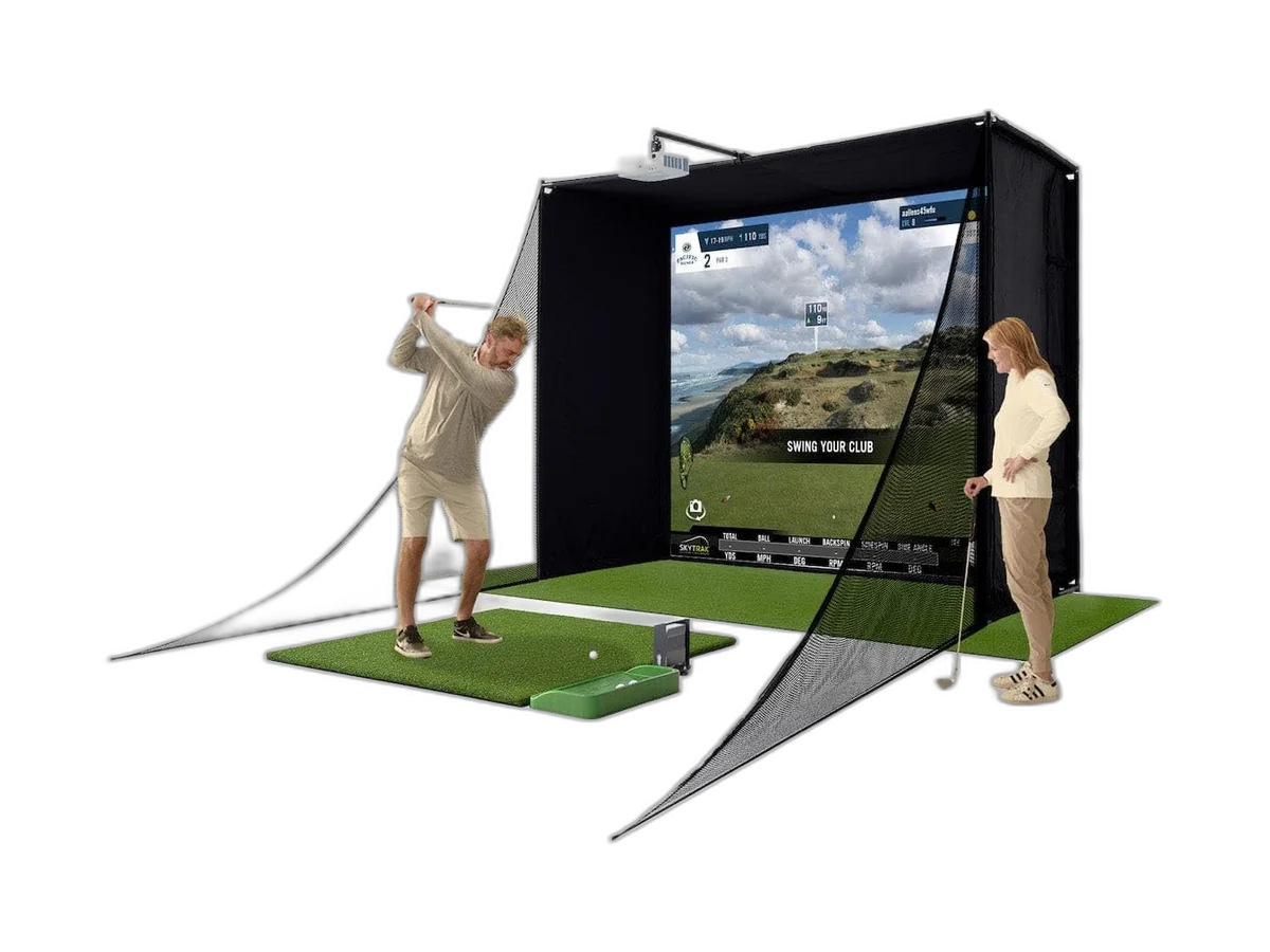 SkyTrak Studio Pro Package