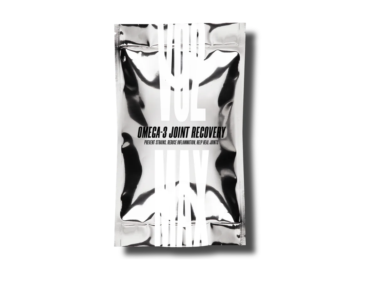 Single-use Recovery Labs Omega-3 Joint Recovery Soak silver pouch.