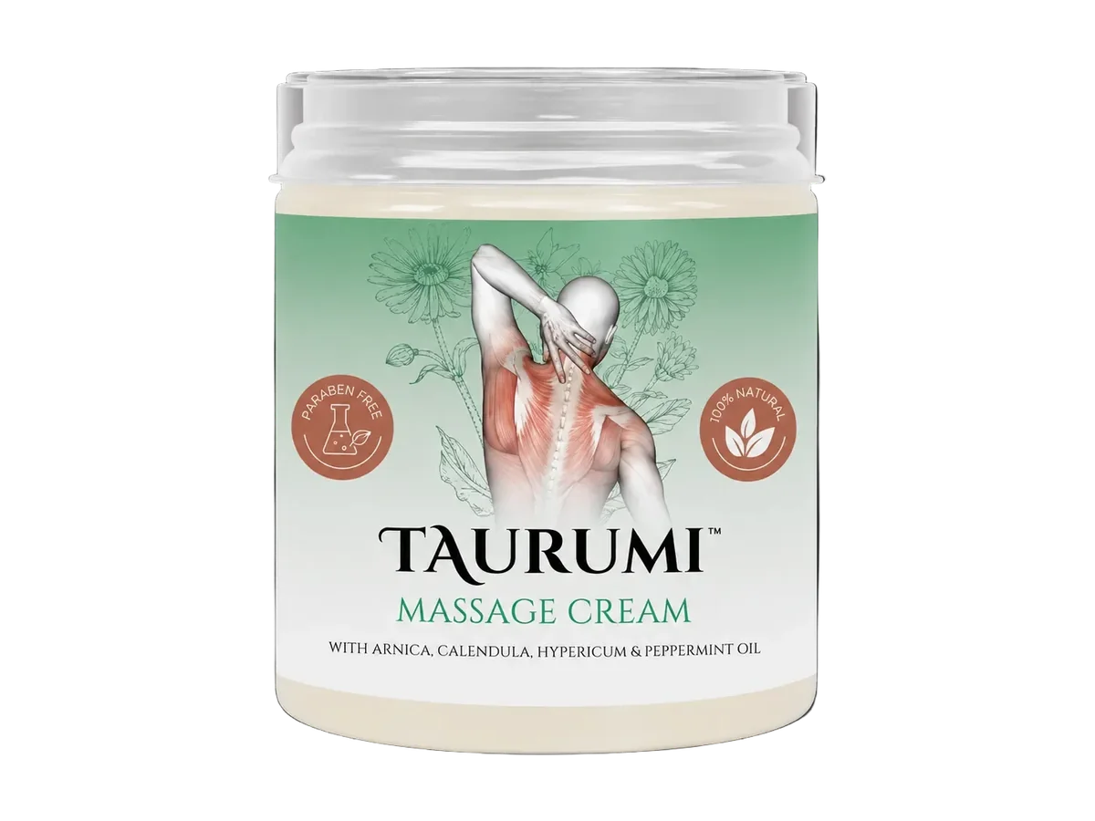 Taurumi Massage Cream 450g jar isolated on a transparent background